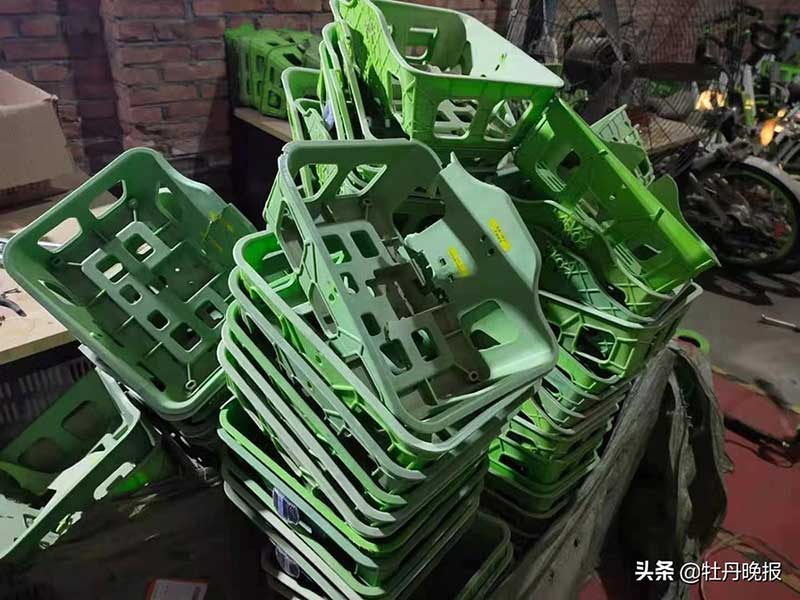 一萬(wàn)余輛助力車(chē)入冬“保養(yǎng)”，確保市民安全騎行3